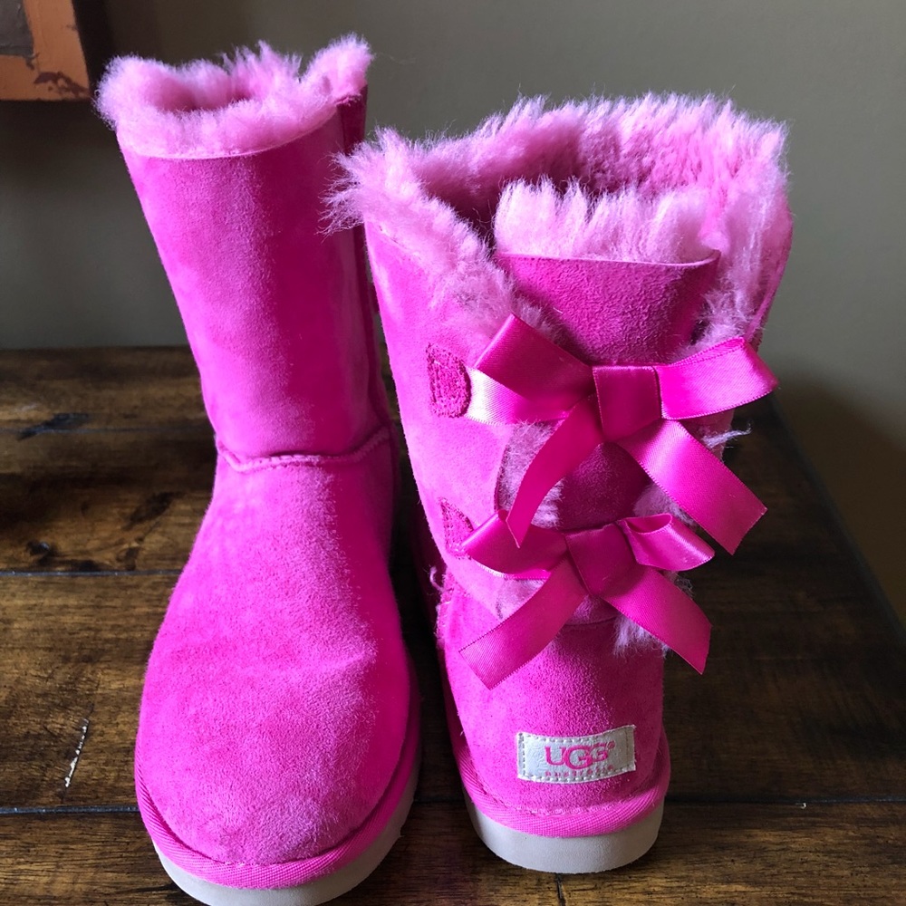 COPY - Pink Bailey Bow Uggs